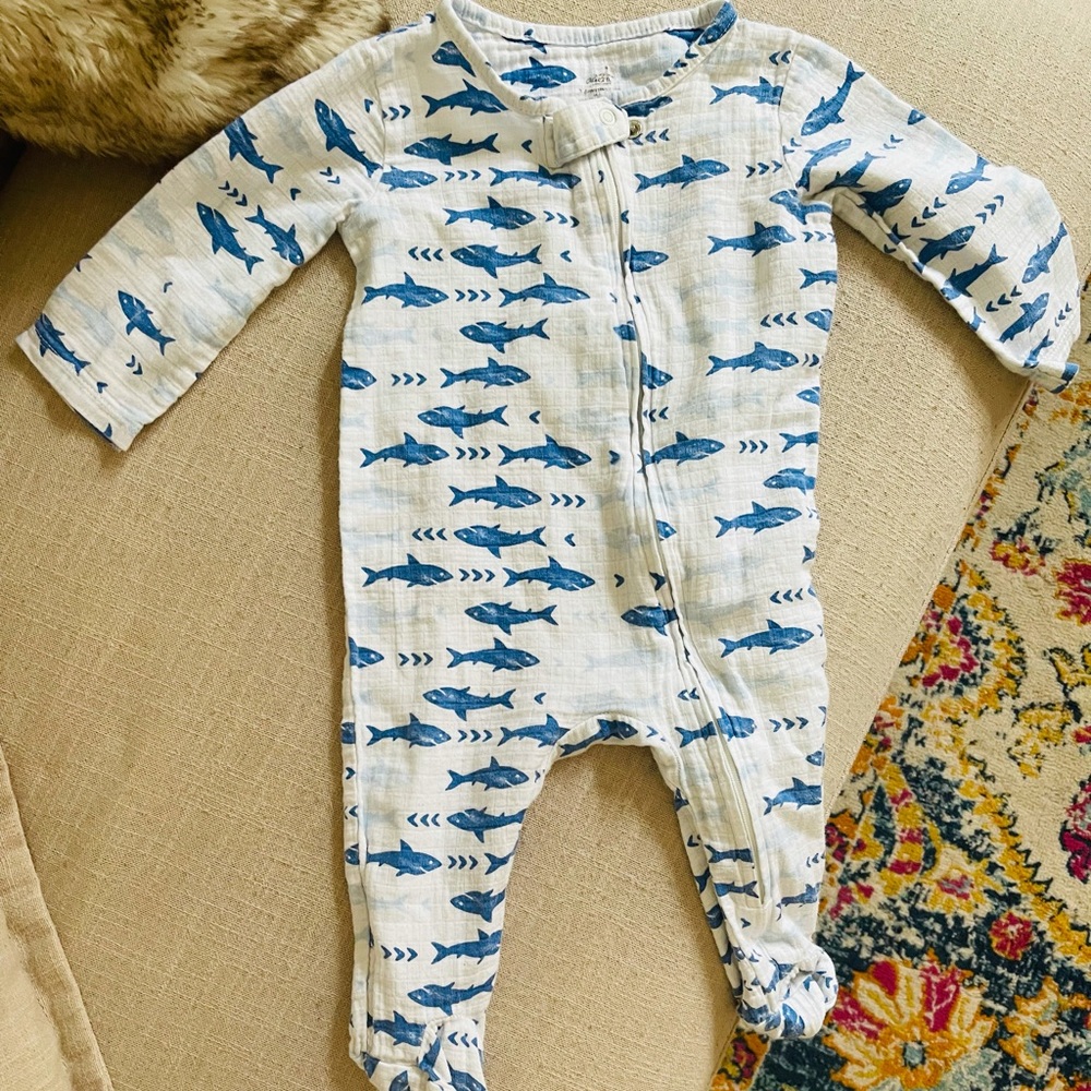 Boys 6 to 9 months bodysuit Aden + anais